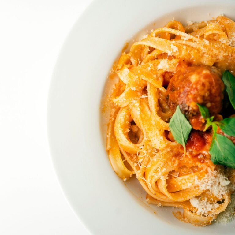 Homemade Linguine Marinara